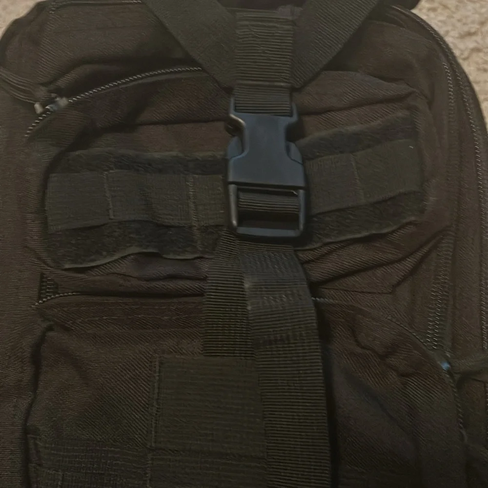 Utility Backpack – Multiple Pockets, Black Tactical Style